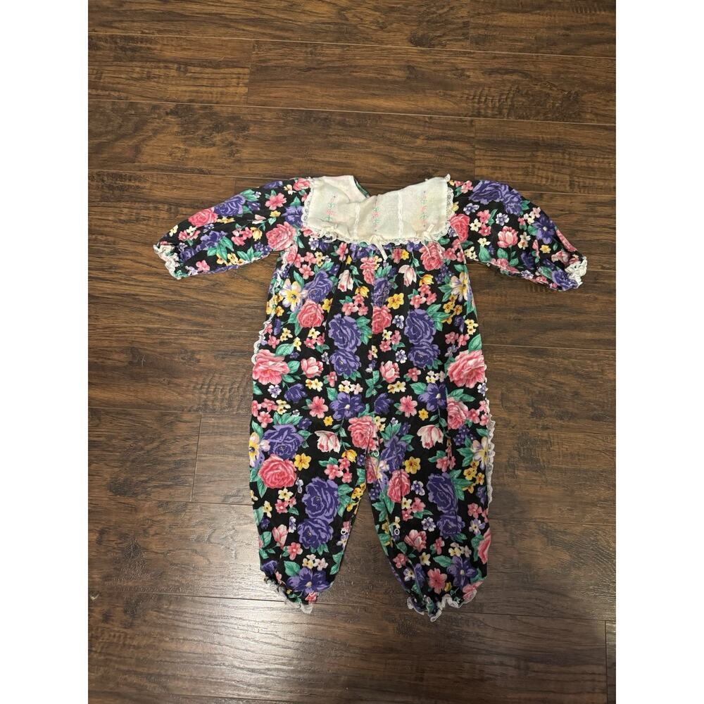 Vintage 90s Rhomper Jumpsuit Girls 24 Months 100% Cotton Floral Lace Collar